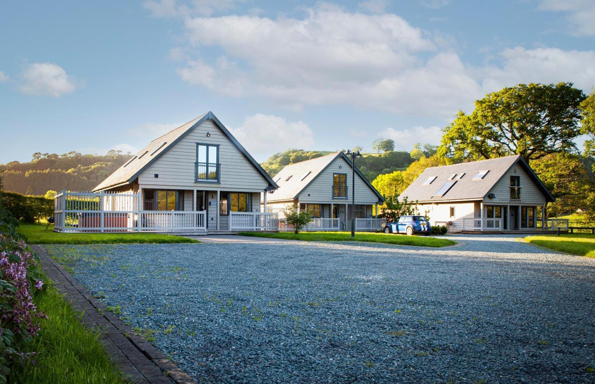 Vila Elm Escapes Knighton  Exteriér fotografie