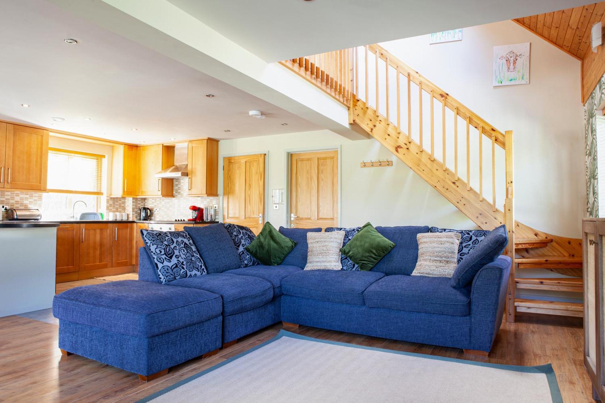 Vila Elm Escapes Knighton  Exteriér fotografie